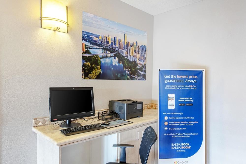 Quality Suites Остін Екстер'єр фото